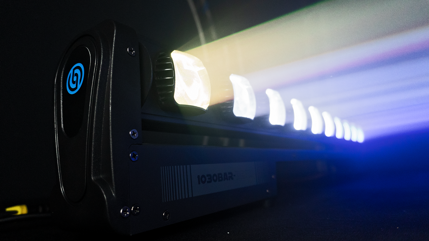 1030 BAR BEAM Steelpro – Barra LED RGBW 300W con 127 Efectos y Control DMX