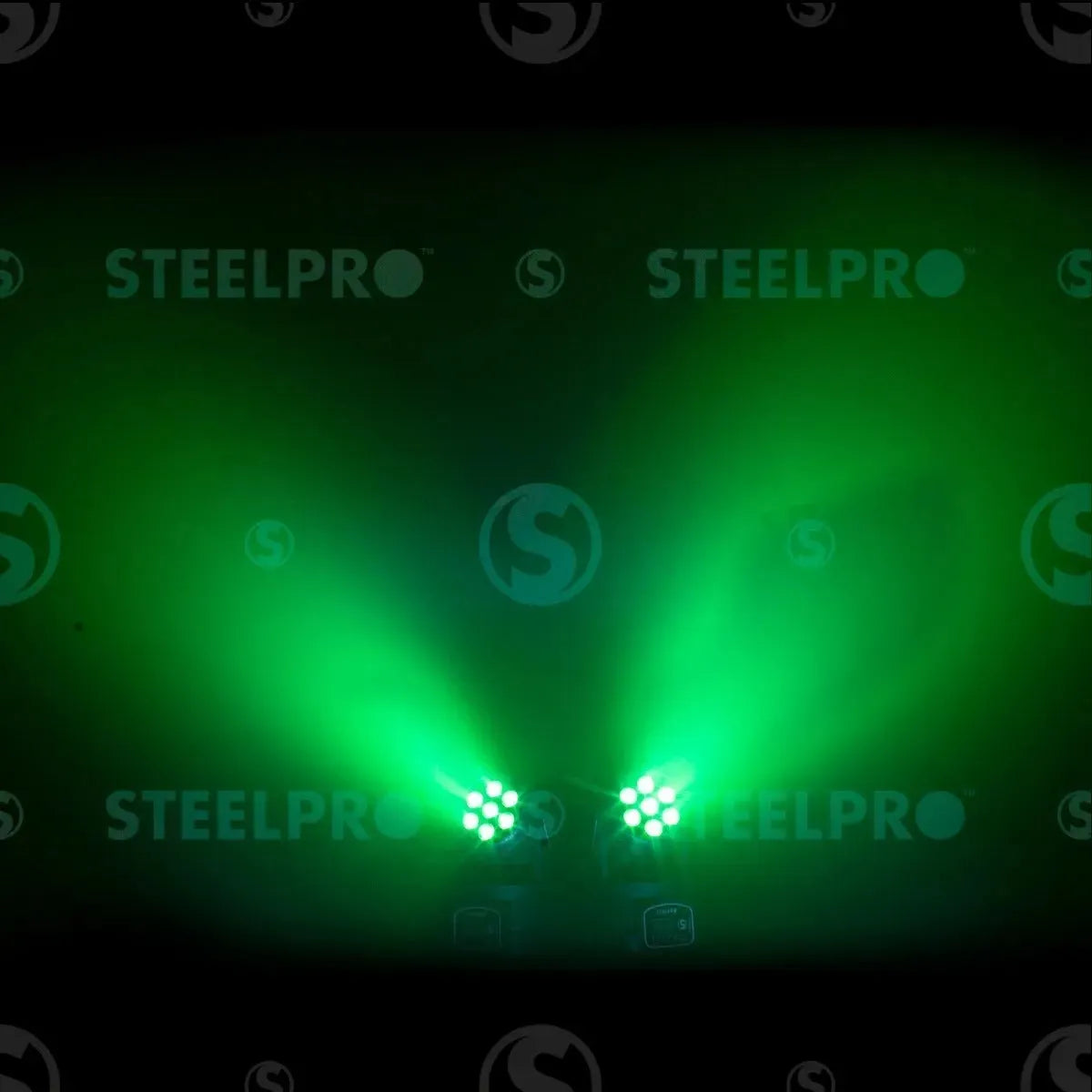 Cabeza Movil Led Wash 7x15w Rgbw 4 En 1 Full Color  Steelpro