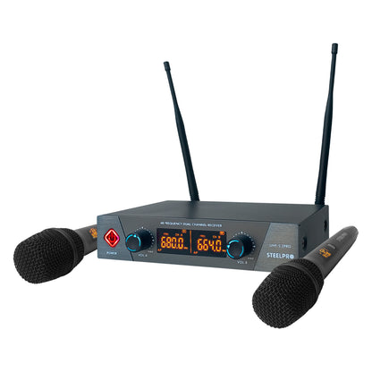 Set Profesional 2 Micrófonos Inalámbricos Uhf 70m Steelpro Color Negro