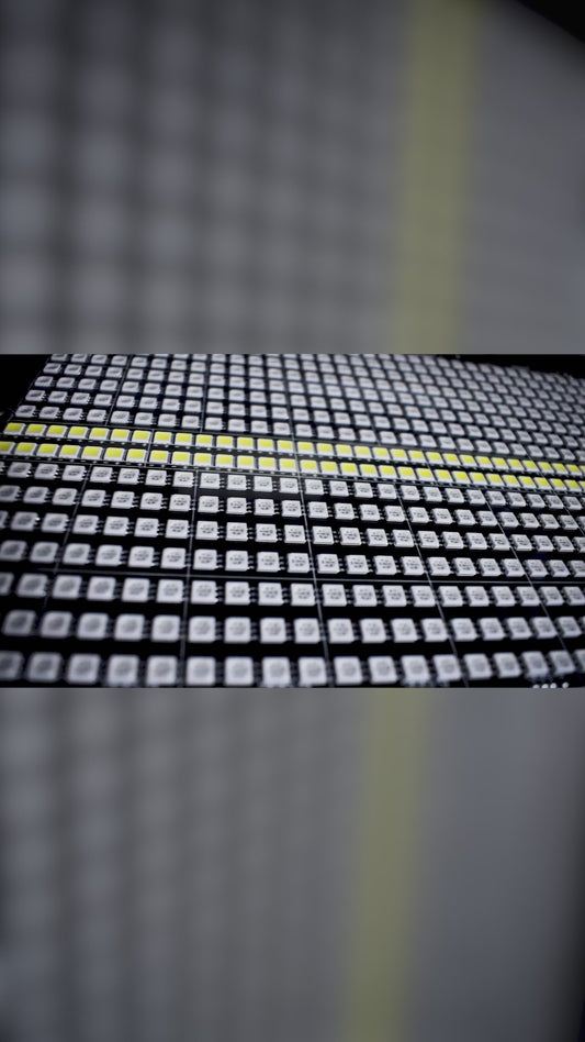 Luz De Escenario Led Estrobo Rgb 488-str 110v/220v Luces