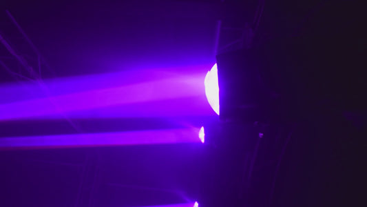 Steelpro Bag Con 2 Cabezas Móvil Led Beam 80watts Rgbw