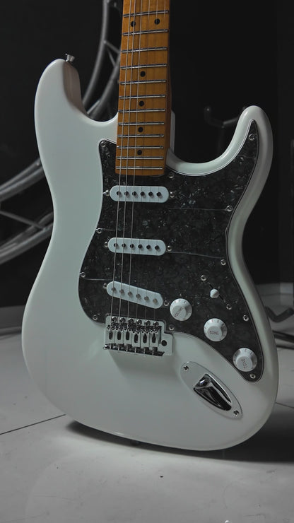 JMB107 Moonlight Kit Guitarra Eléctrica White Con Amplificador 20W y Cable Para Diestros Jethro Master Built